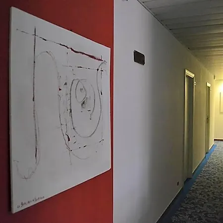 Vergilius Otel