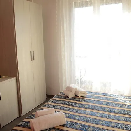 Отель Vergilius